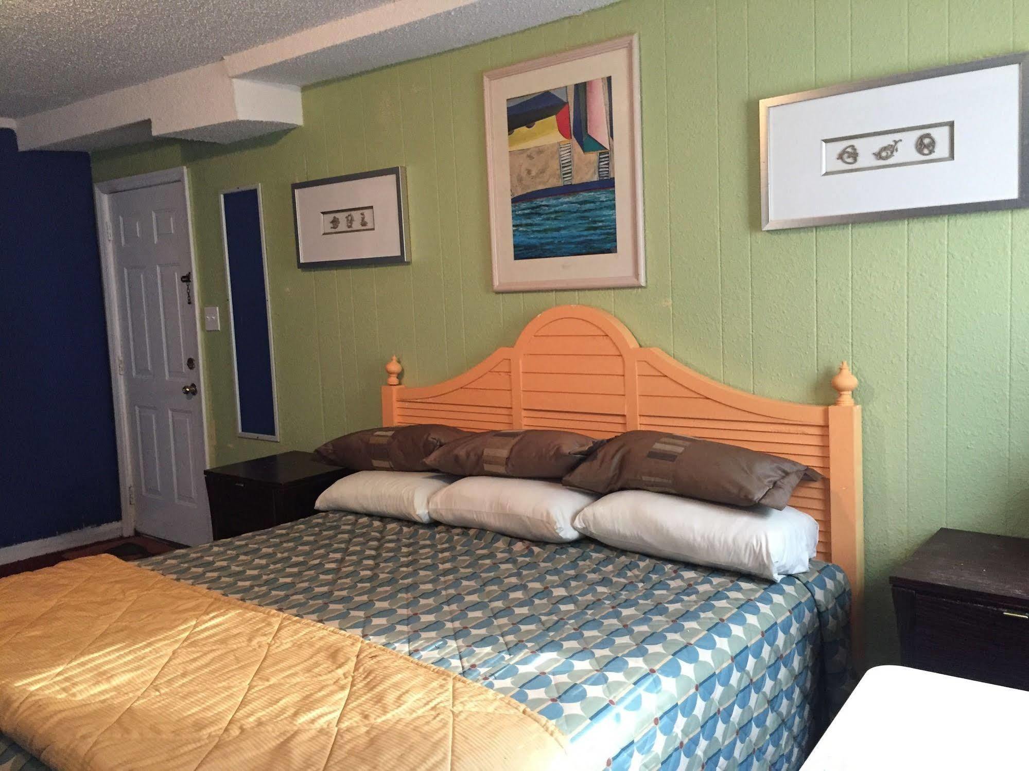 Destiny Inn Плезантвиль Экстерьер фото